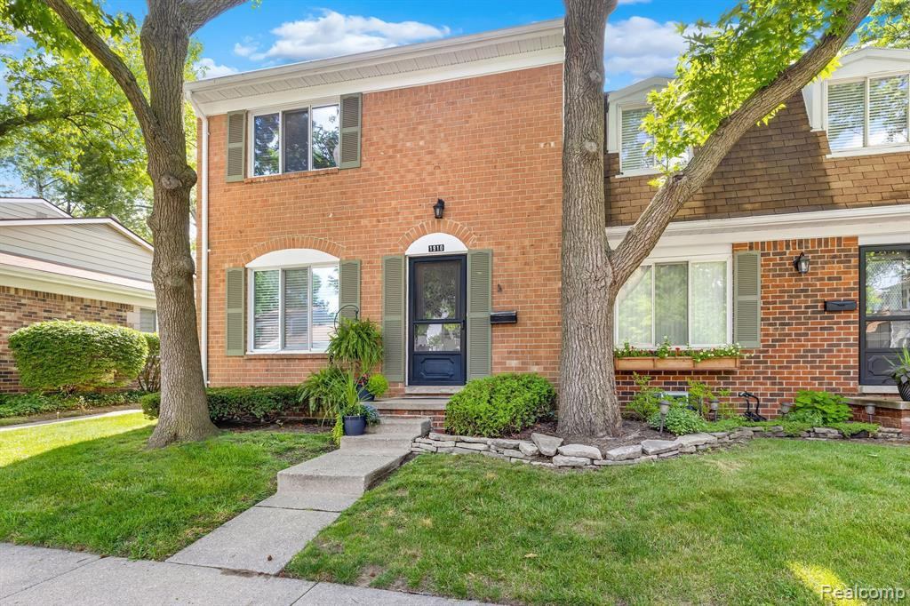 1910 TORQUAY Avenue, Royal Oak, MI 48073 — Photo 4