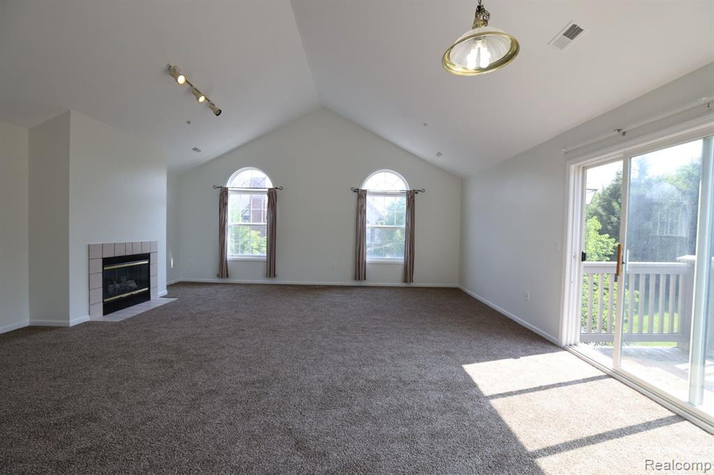 28385 CARLTON WAY Drive, Novi, MI 48377 — Photo 6