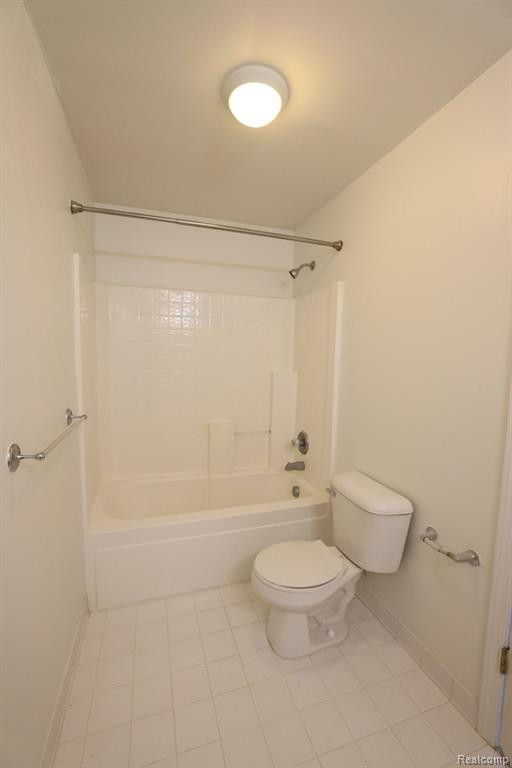28385 CARLTON WAY Drive, Novi, MI 48377 — Photo 25