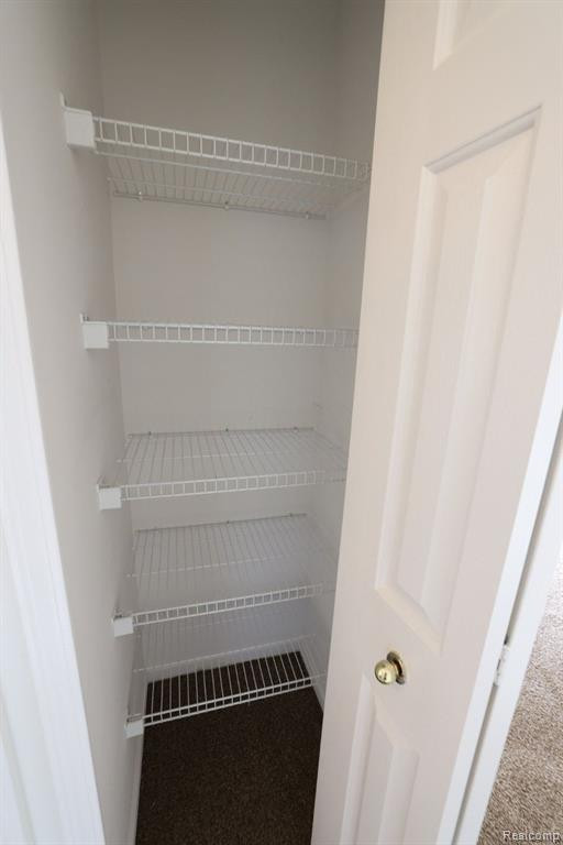 28385 CARLTON WAY Drive, Novi, MI 48377 — Photo 29