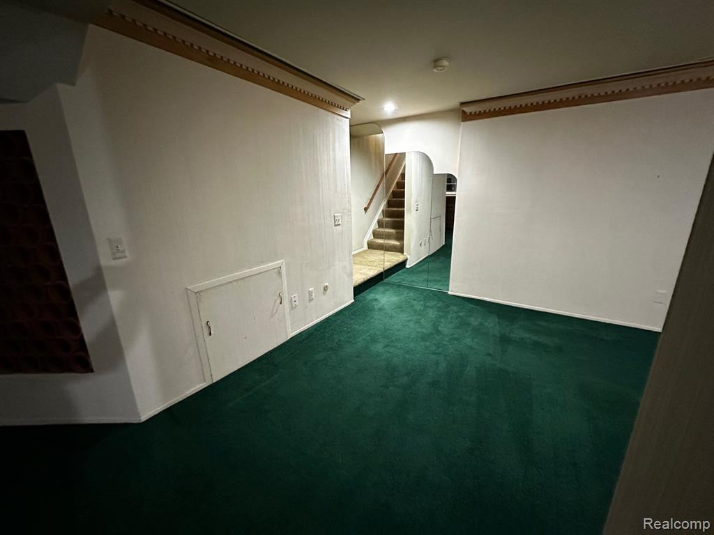 22214 PONDVIEW, Novi, MI — Photo 34