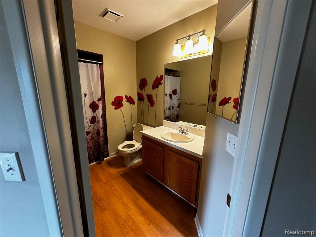 22214 PONDVIEW, Novi, MI — Photo 39