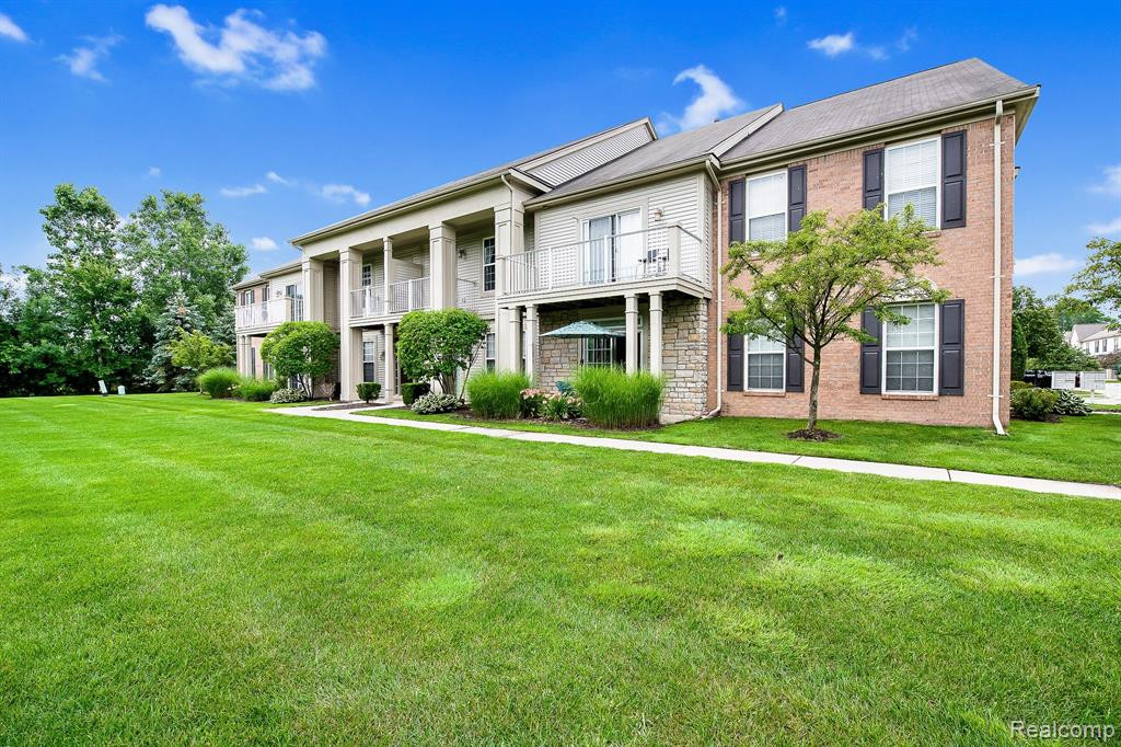 2413 KNOLLWOOD Drive, Canton, MI 48188 — front exterior