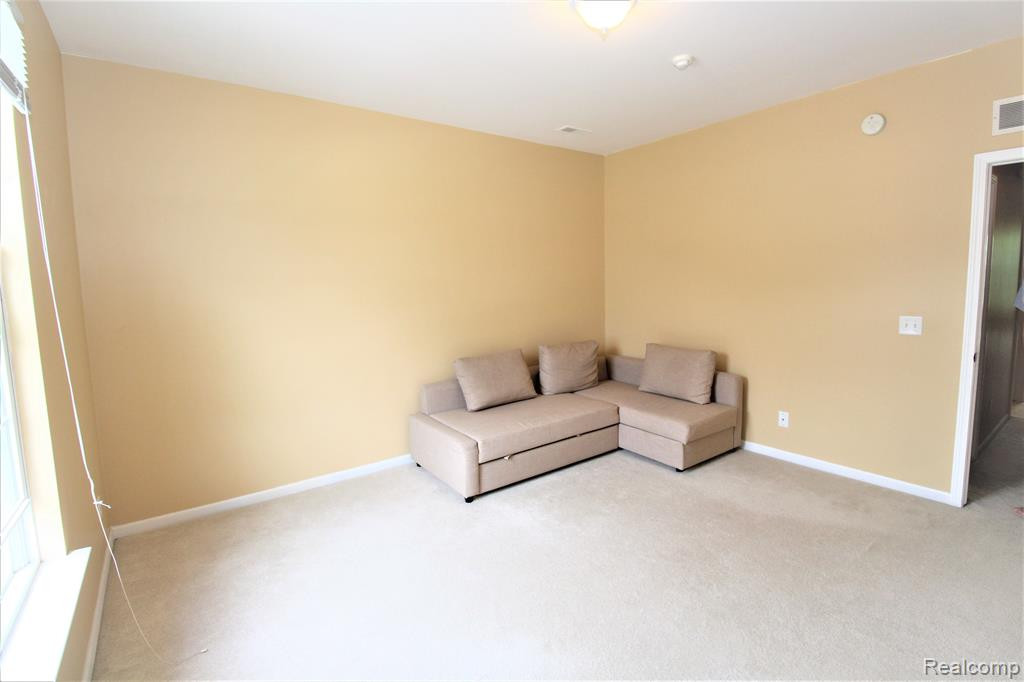 2413 KNOLLWOOD Drive, Canton, MI 48188 — Photo 21