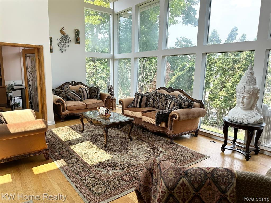 4501 ORCHARD TRAIL, Orchard Lake Village, MI 48324 — Photo 17