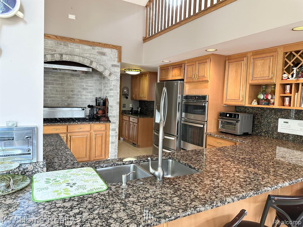 4501 ORCHARD TRAIL, Orchard Lake Village, MI 48324 — Photo 40