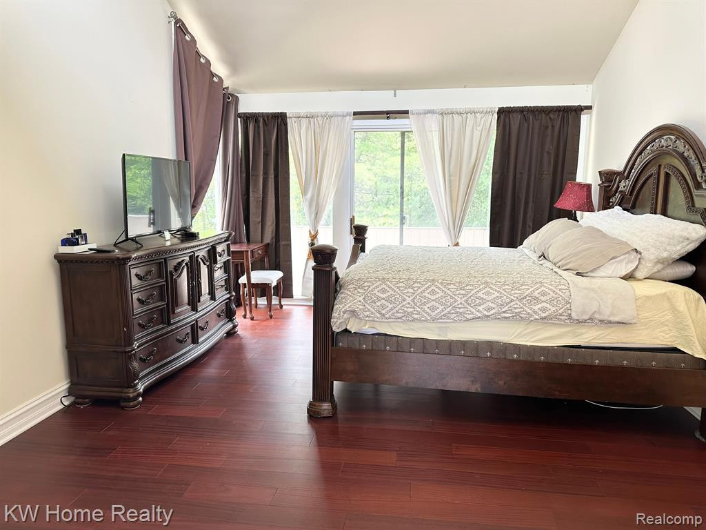 4501 ORCHARD TRAIL, Orchard Lake Village, MI 48324 — Photo 47