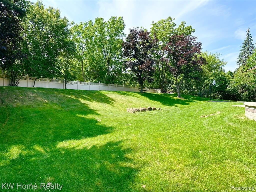 4501 ORCHARD TRAIL, Orchard Lake Village, MI 48324 — Photo 77