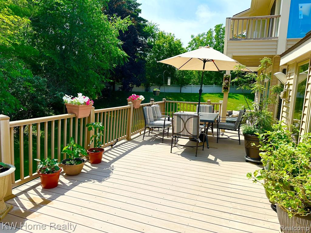 4501 ORCHARD TRAIL, Orchard Lake Village, MI 48324 — Photo 85