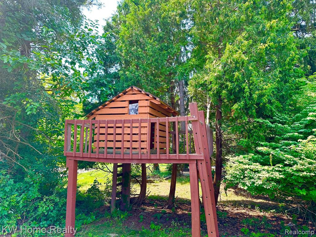 4501 ORCHARD TRAIL, Orchard Lake Village, MI 48324 — Photo 88