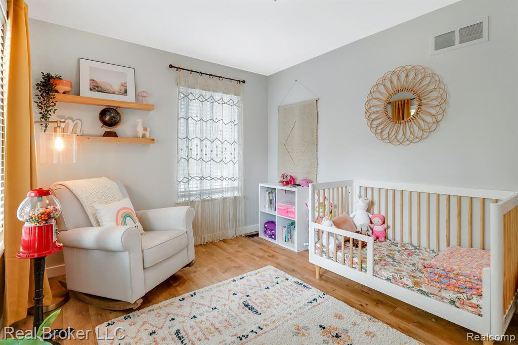 1830 WICKHAM Street, Royal Oak, MI 48073 — Photo 16