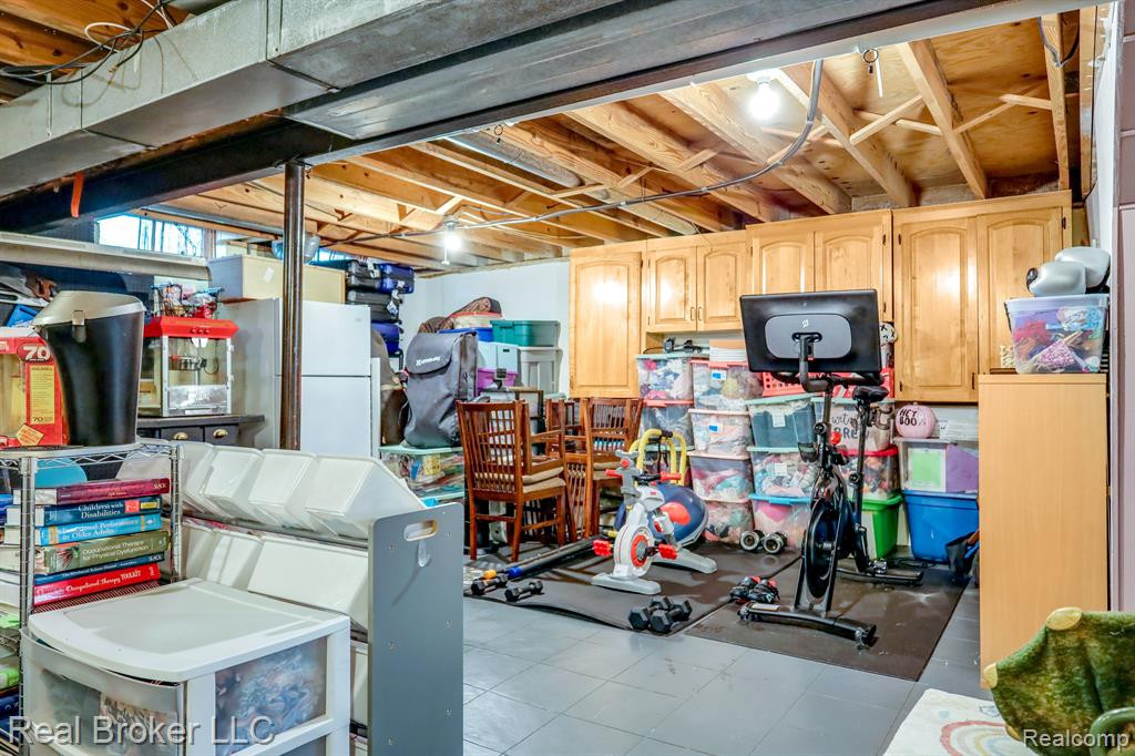 1830 WICKHAM Street, Royal Oak, MI 48073 — Photo 21