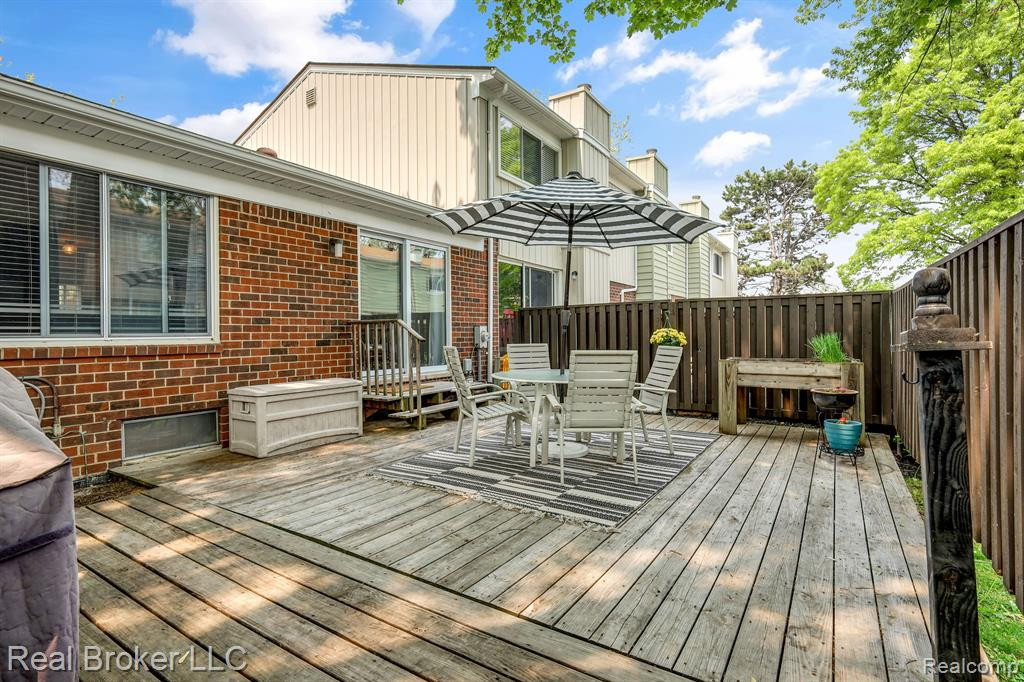 1830 WICKHAM Street, Royal Oak, MI 48073 — Photo 23
