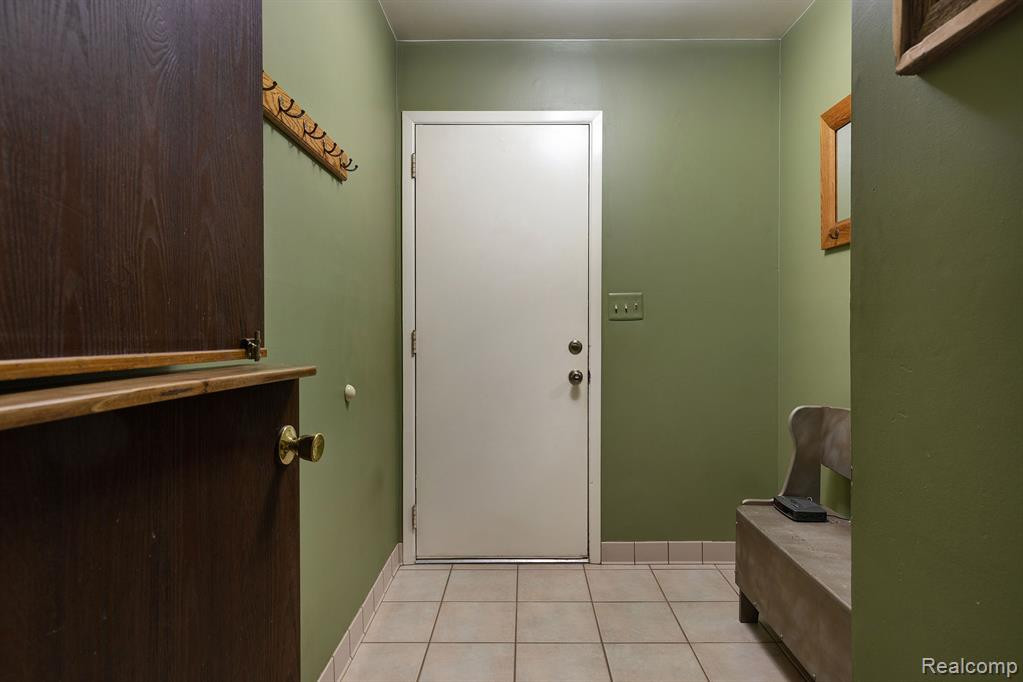 23433 Hollweg Street, Armada, MI — Photo 35