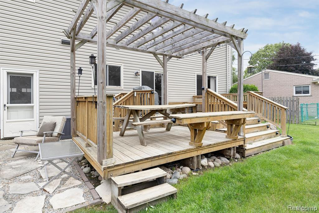 23433 Hollweg Street, Armada, MI — Photo 38
