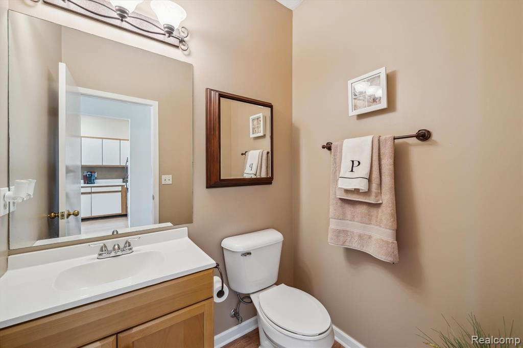 41995 ARROWHEAD Drive, Novi, MI 48377 — Photo 17