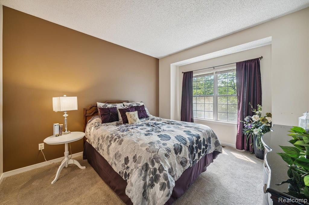 41995 ARROWHEAD Drive, Novi, MI 48377 — Photo 18