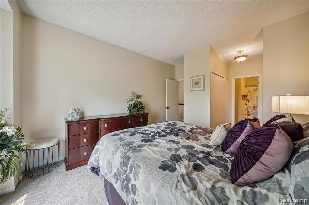 41995 ARROWHEAD Drive, Novi, MI 48377 — Photo 20