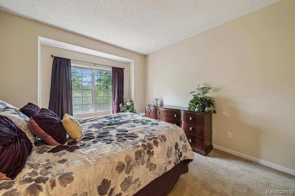 41995 ARROWHEAD Drive, Novi, MI 48377 — Photo 21