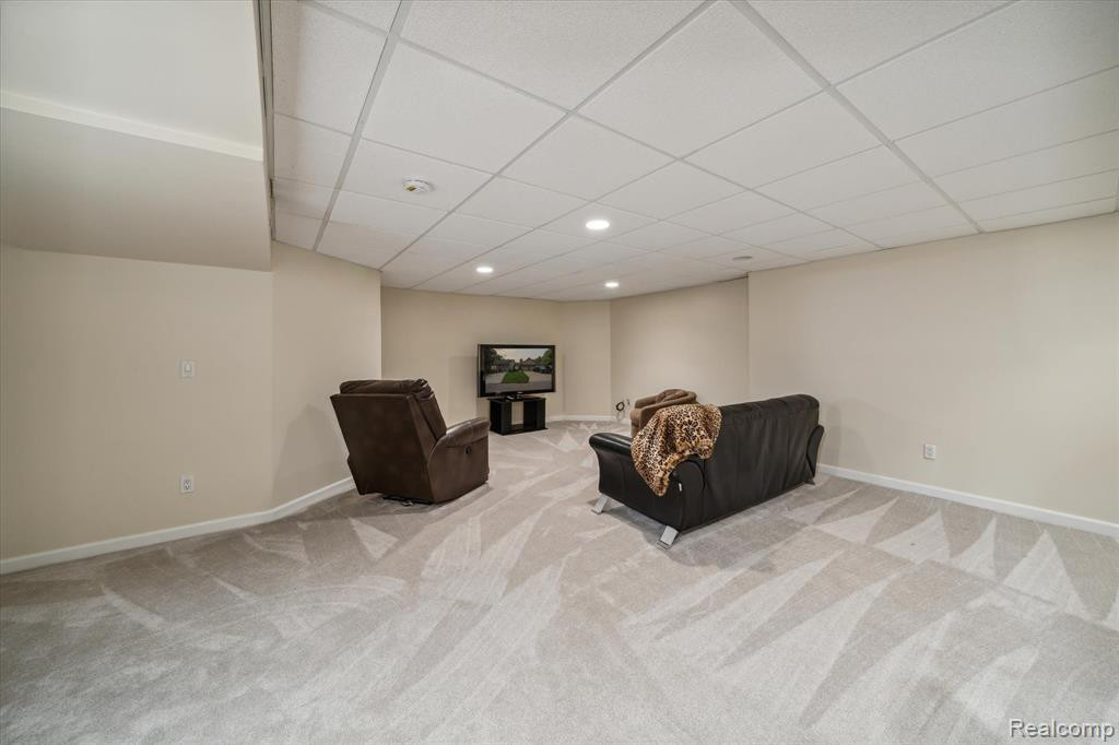 41995 ARROWHEAD Drive, Novi, MI 48377 — Photo 24