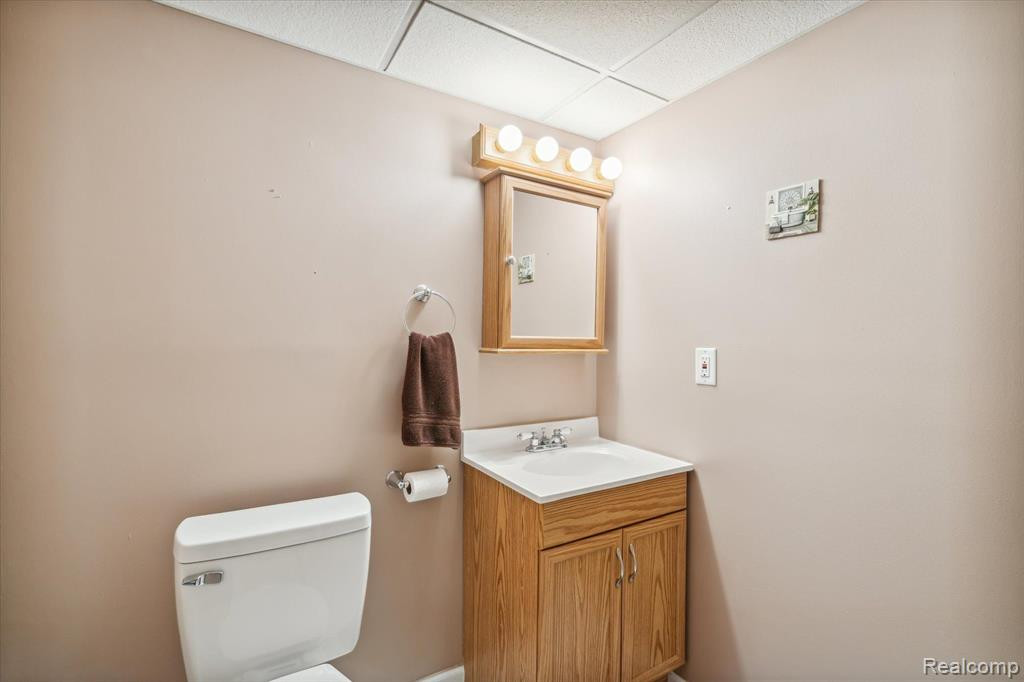 41995 ARROWHEAD Drive, Novi, MI 48377 — Photo 27