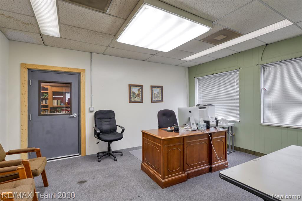 5824 CHASE Road, Dearborn, MI 48126 — Photo 9