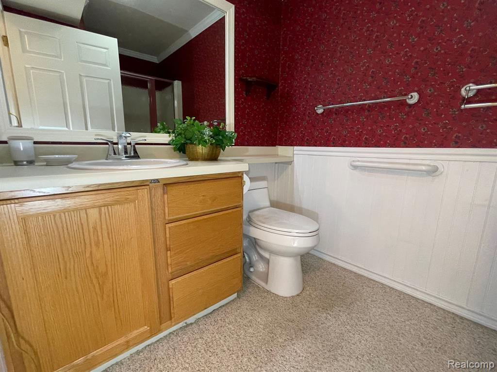 605 CURZON Court, 103, Howell, MI 48843 — Photo 20