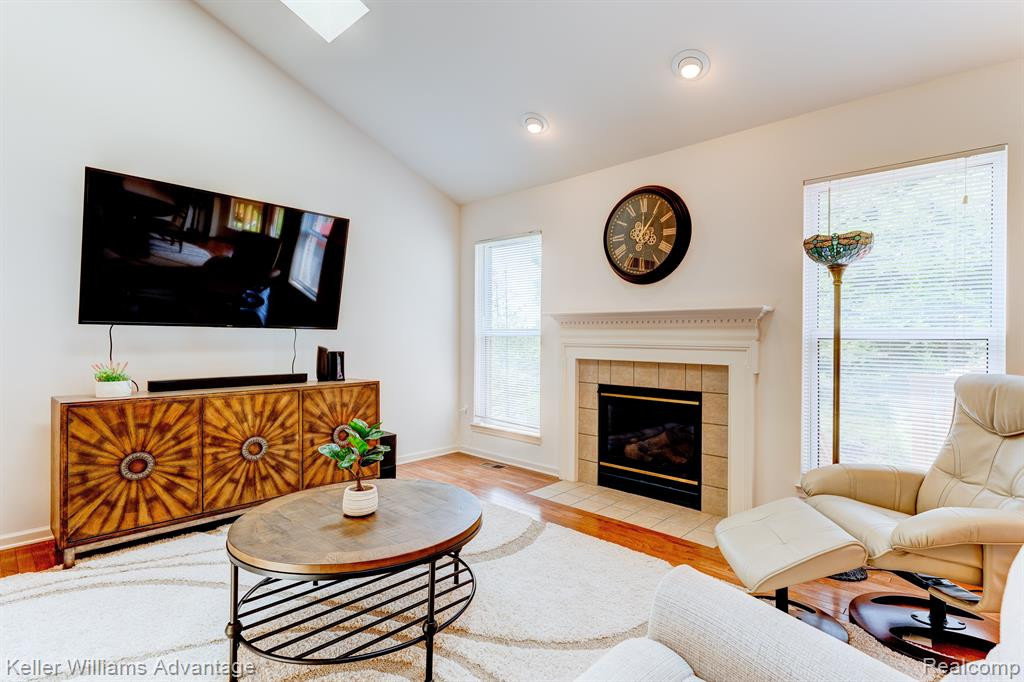 40791 Lenox Park Drive, Novi, MI 48377 — Photo 9