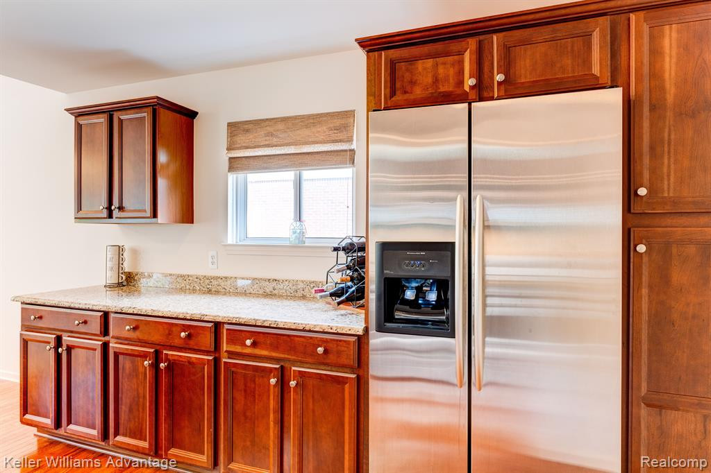 40791 Lenox Park Drive, Novi, MI 48377 — Photo 17