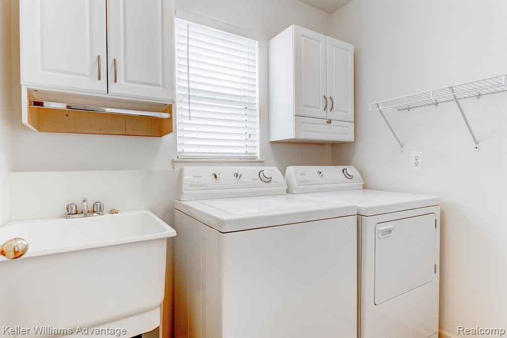 40791 Lenox Park Drive, Novi, MI 48377 — Photo 18