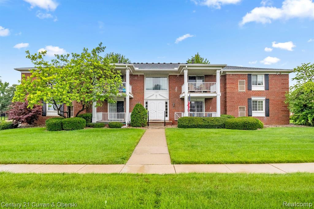 1749 MONTICELLO Street, E-3, Trenton, MI 48183 — front exterior