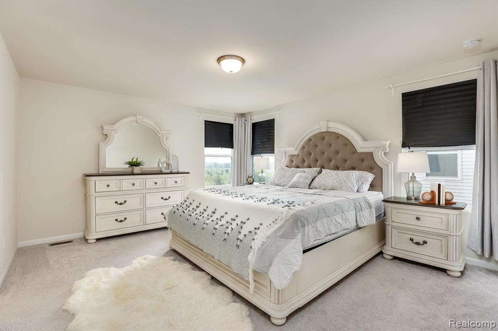 704 BACKSHORE Drive, Canton, MI 48187 — Photo 17