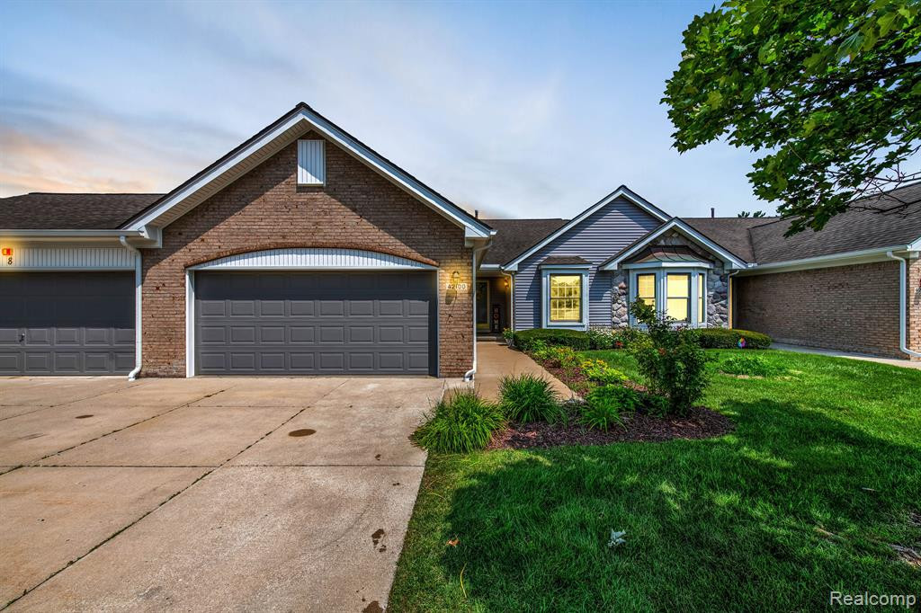 42100 STARLITE, Canton, MI 48187 — front exterior