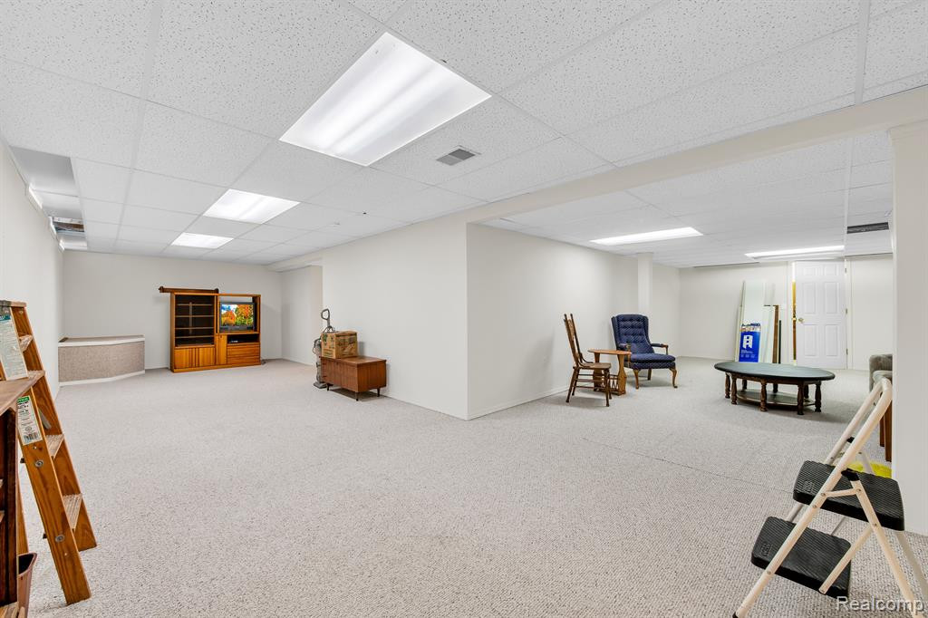 42100 STARLITE, Canton, MI 48187 — Photo 20