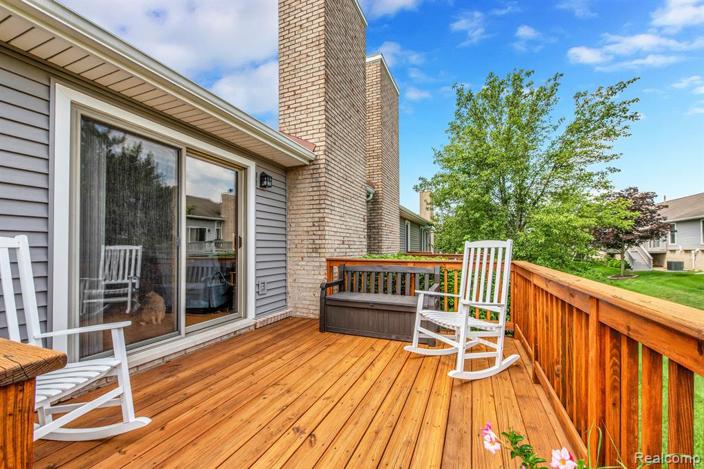 42100 STARLITE, Canton, MI 48187 — Photo 27