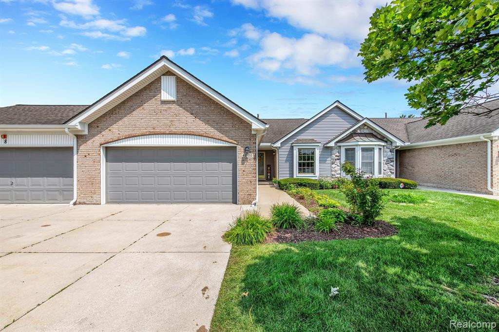42100 STARLITE, Canton, MI 48187 — Photo 33