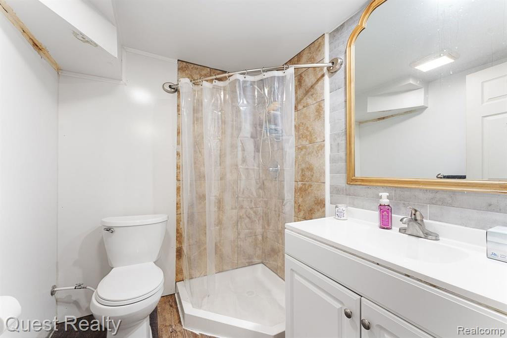 9984 HEMINGWAY, Redford, MI 48239 — Photo 20