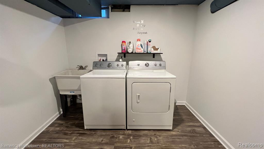 1108 W LEMONT, Canton, MI 48187 — Photo 19