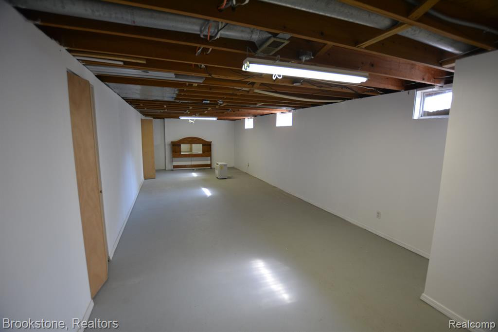 241 LEAVER Street, Vernon, MI 48476 — Photo 17