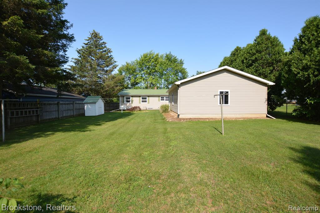 241 LEAVER Street, Vernon, MI 48476 — Photo 25