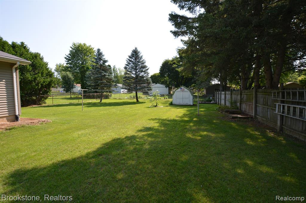 241 LEAVER Street, Vernon, MI 48476 — Photo 28