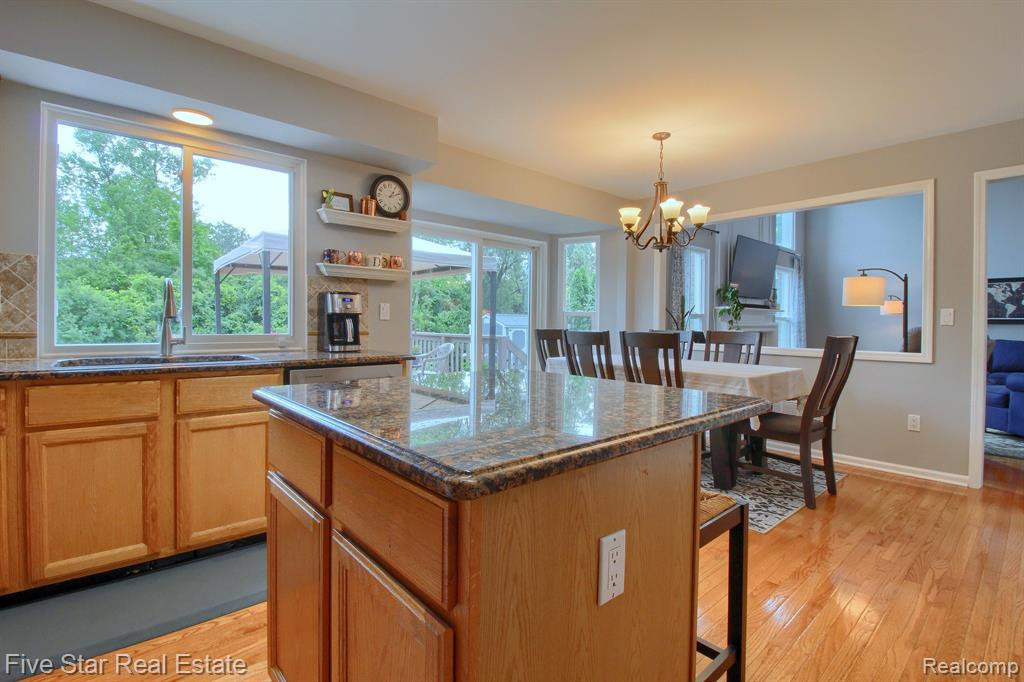 45488 Morningside Road, Canton, MI 48187 — Photo 14