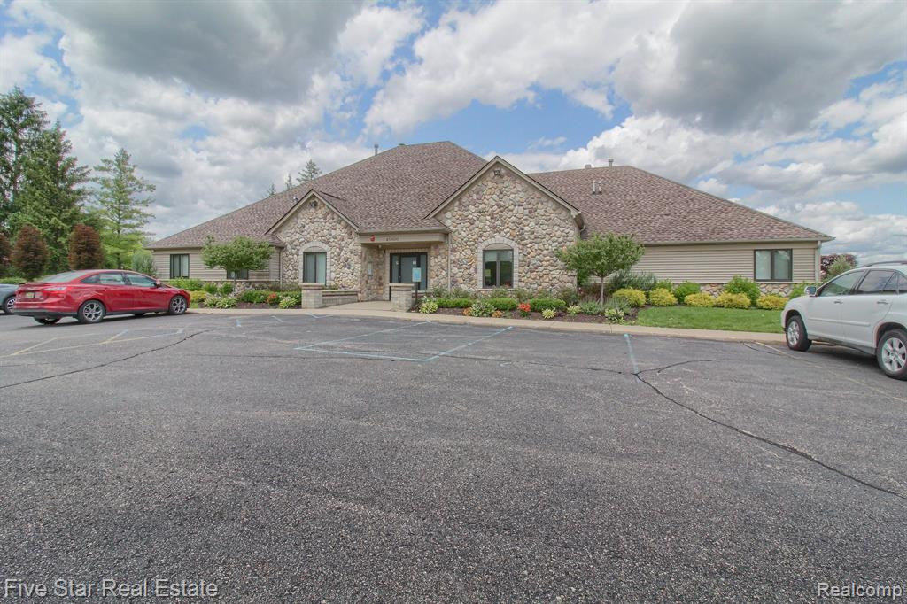 45488 Morningside Road, Canton, MI 48187 — Photo 39