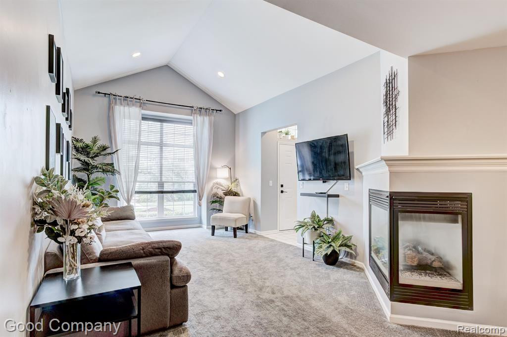 33103 EMMA Circle, Walled Lake, MI 48390 — Photo 2