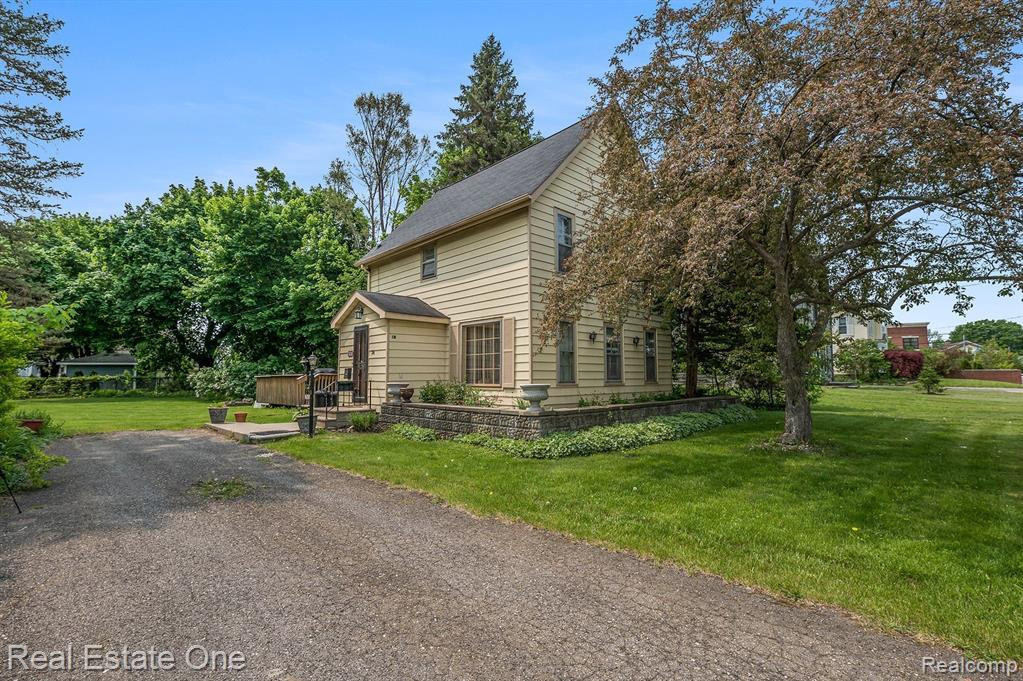 26 BROADWAY Street, Oxford, MI 48371 — Photo 3
