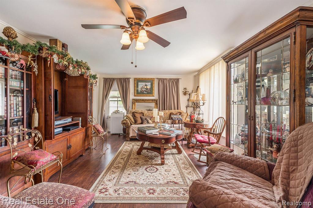 26 BROADWAY Street, Oxford, MI 48371 — Photo 5
