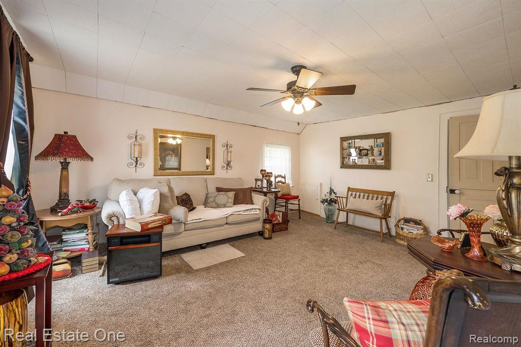 26 BROADWAY Street, Oxford, MI 48371 — Photo 12