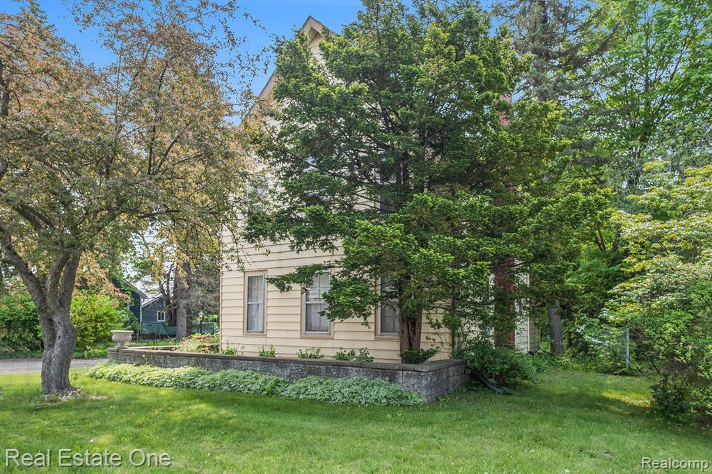 26 BROADWAY Street, Oxford, MI 48371 — Photo 14