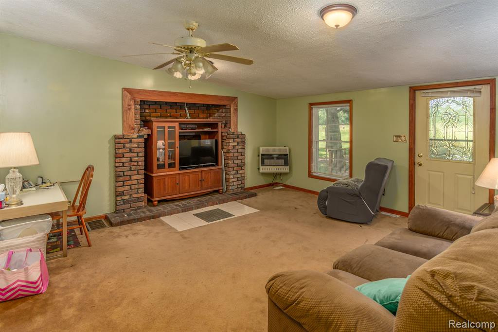 334 N MAIN Street, Onsted, MI 49265 — Photo 4