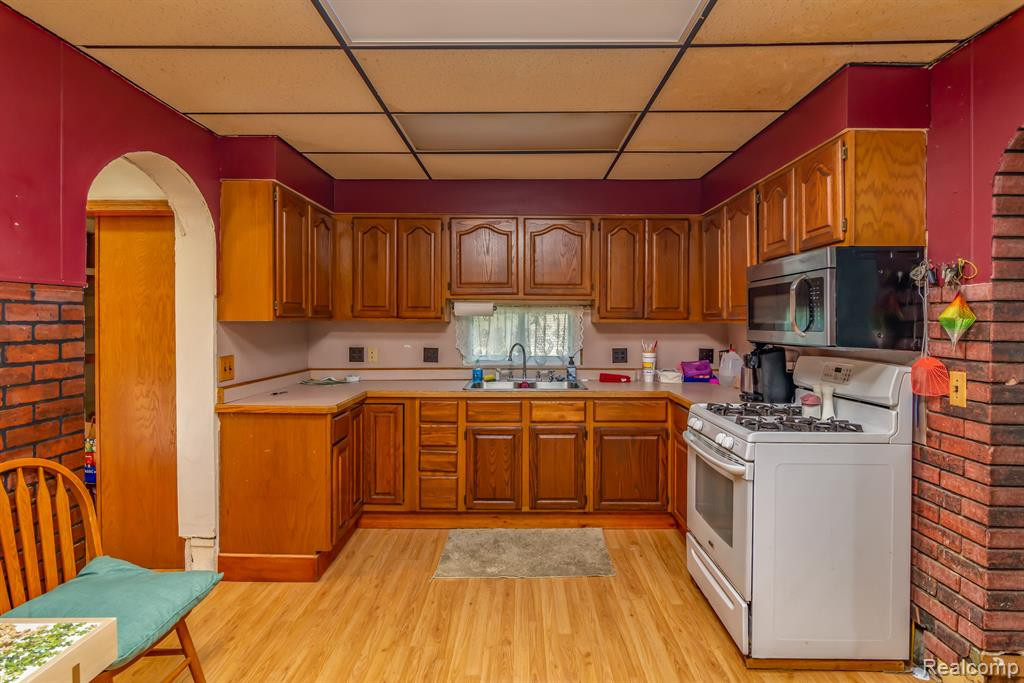 334 N MAIN Street, Onsted, MI 49265 — Photo 6